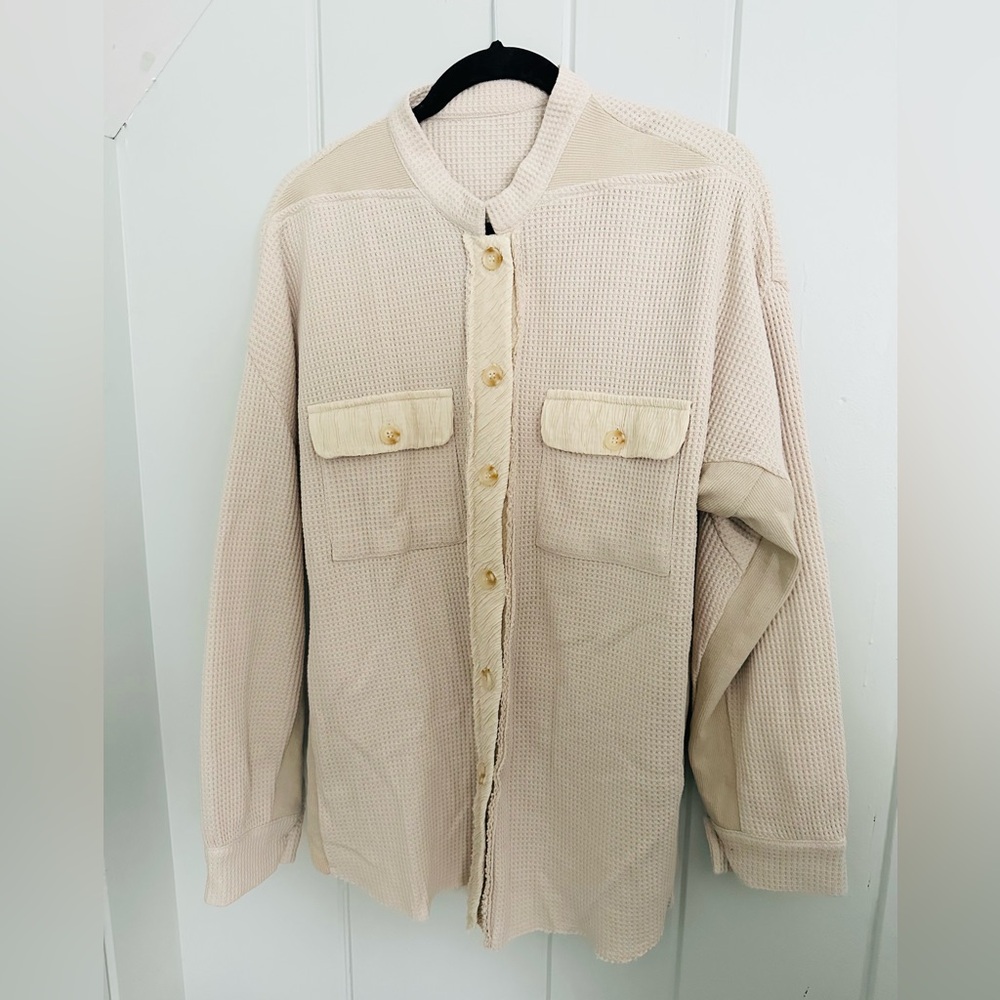 Beige Button-Up Waffle Knit Shacket/Shirt / L